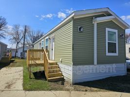 featured image of 700 S 12th St