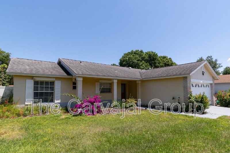 14426 Indian Ridge Trl - Photo 4 of 33