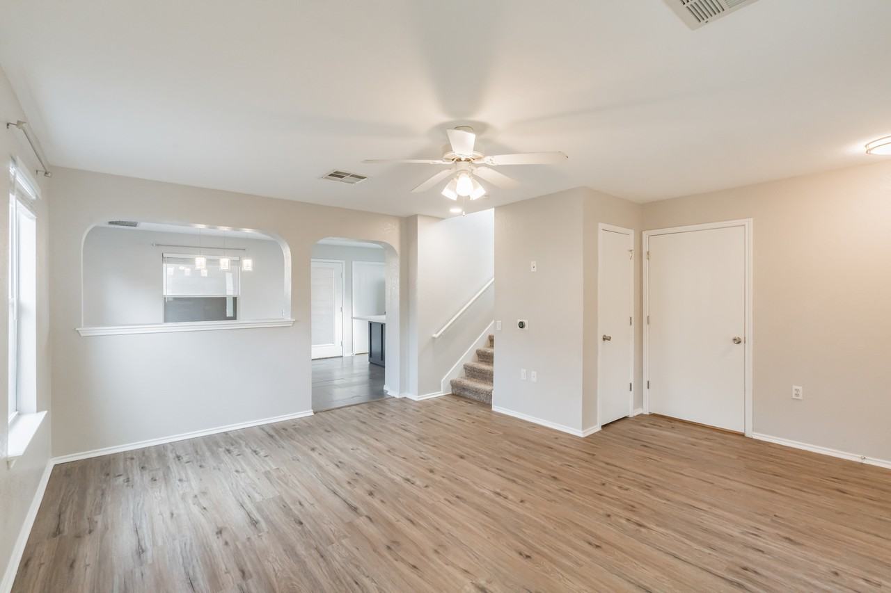 11328 Hungry Horse Dr - Photo 7 of 30