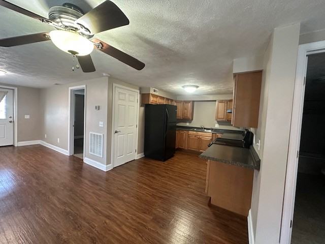 3720 37Th St - Photo 2 of 10