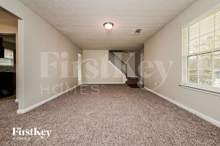 107 Cane Ave Se - Photo 3 of 15