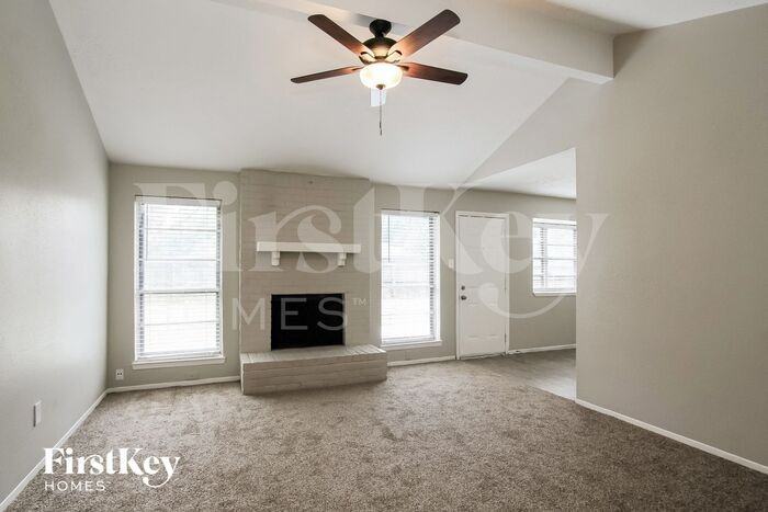 4406 Tealgate Dr - Photo 2 of 13