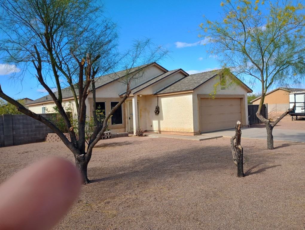 12337 W Lobo Dr