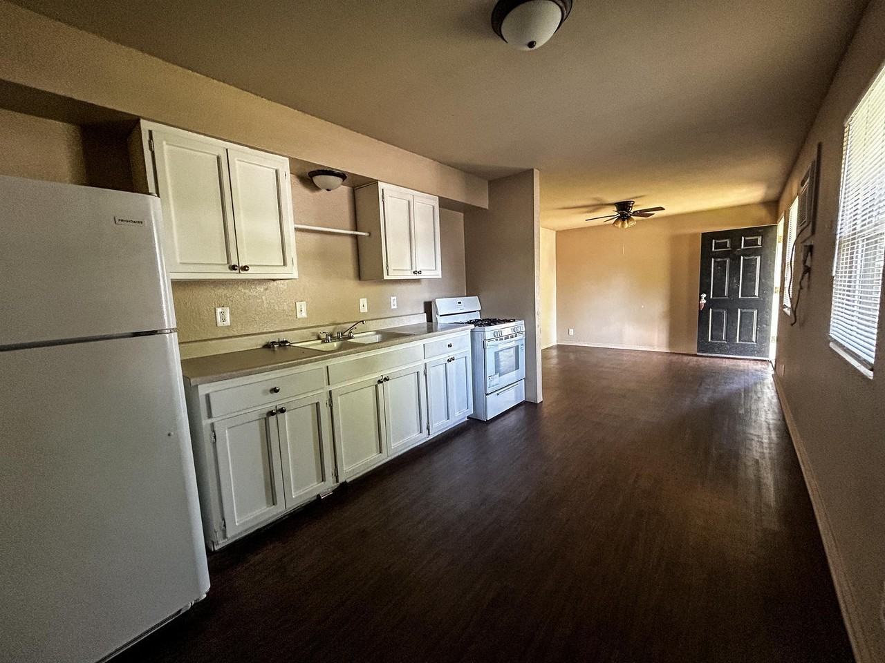 816 West Hastings Avenue - Photo 4 of 7