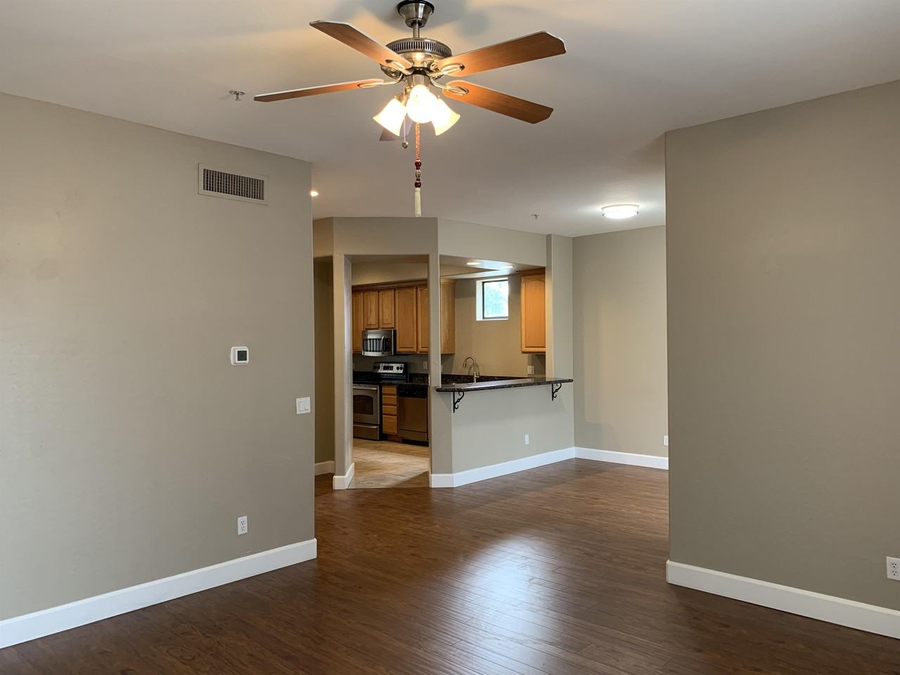 13616 N Hamilton Drive - Photo 3 of 15