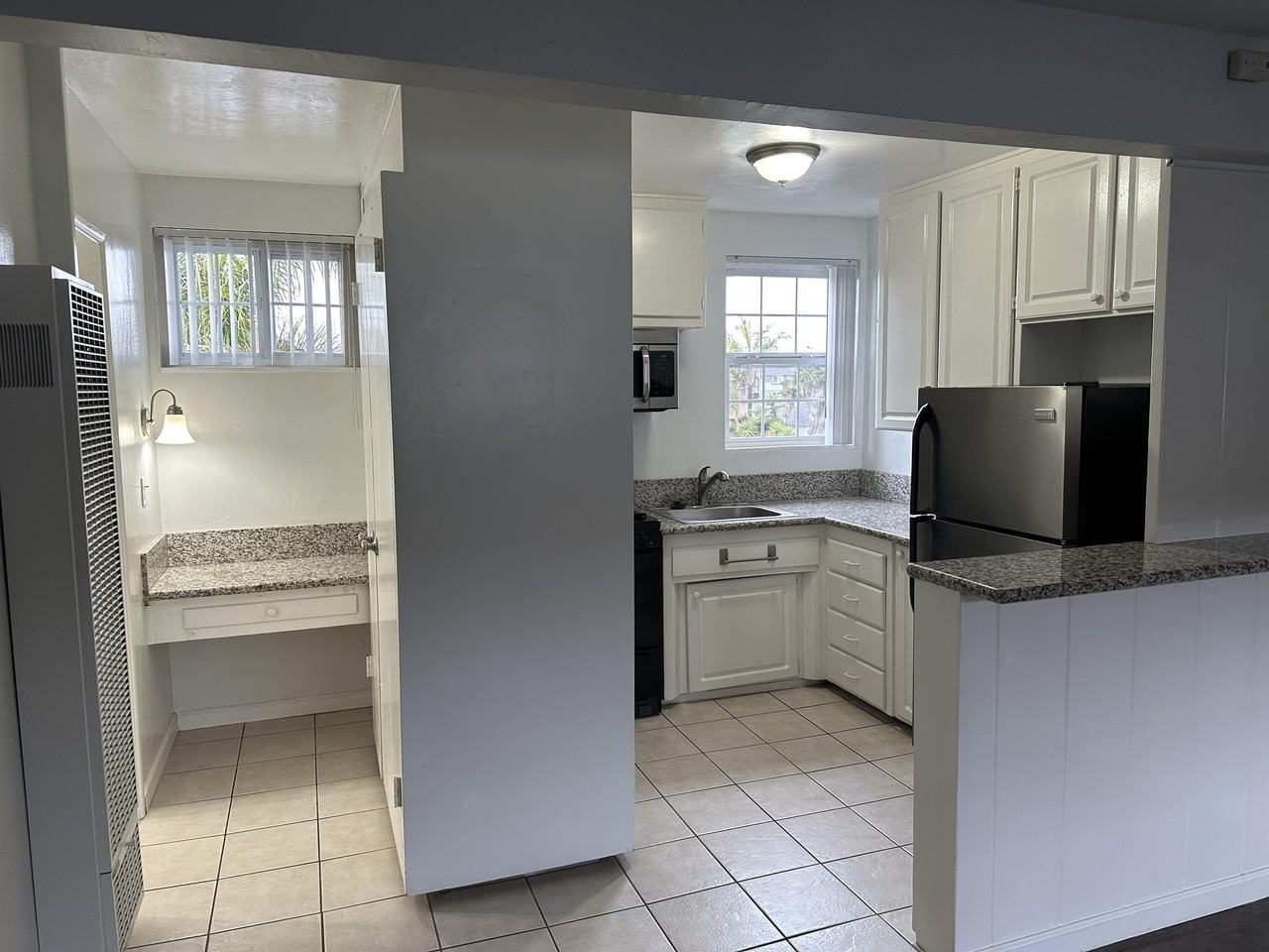 777 Seacoast Drive - Photo 5 of 15