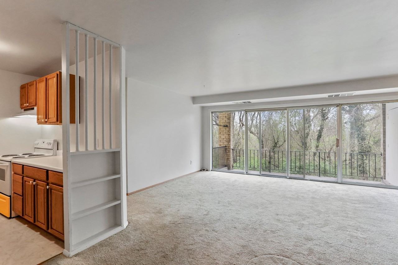 620 6th Avenue - Photo 3 of 50
