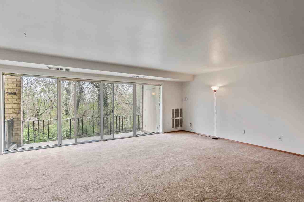 620 6th Avenue - Photo 4 of 50