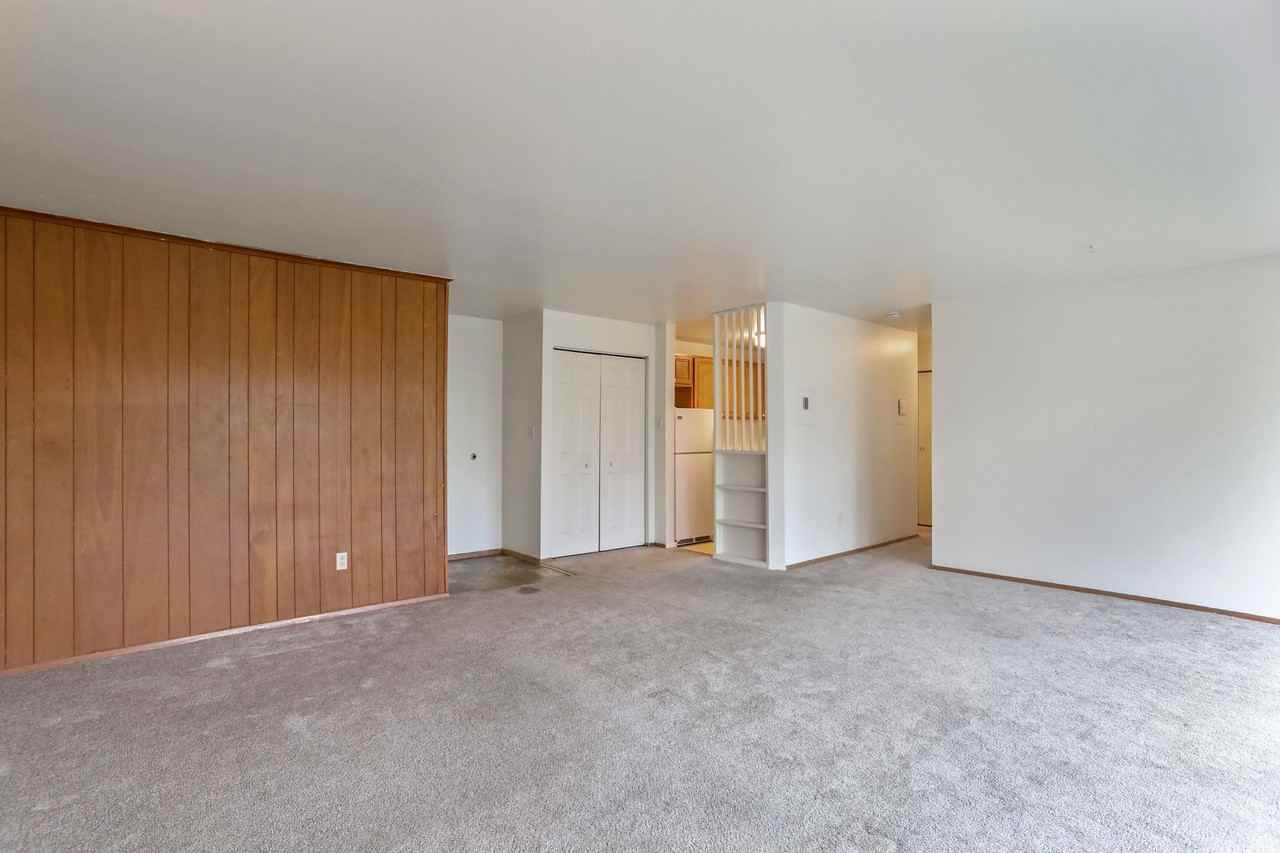 620 6th Avenue - Photo 6 of 50