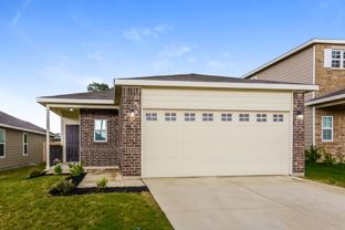 10159 Round Rdg - Photo 1 of 1