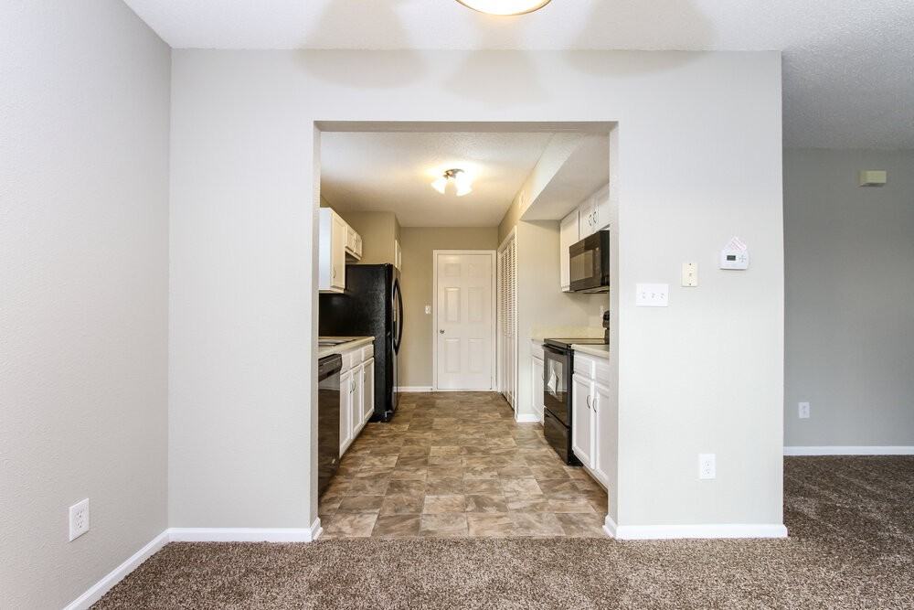 2828 Mingo Court - Photo 5 of 17