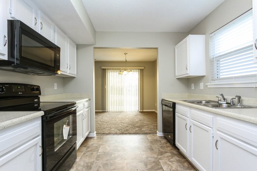 2828 Mingo Court - Photo 6 of 17