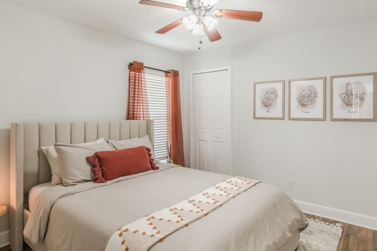 3285 3rd Pl #1018166P - Photo 4 of 24