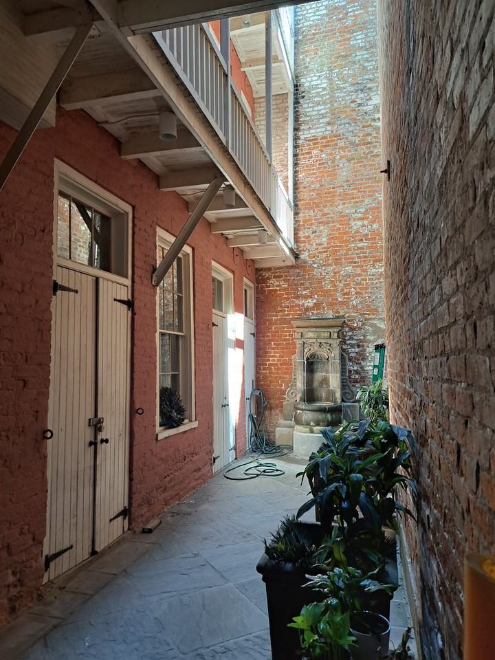 627 Saint Peter - Photo 7 of 51