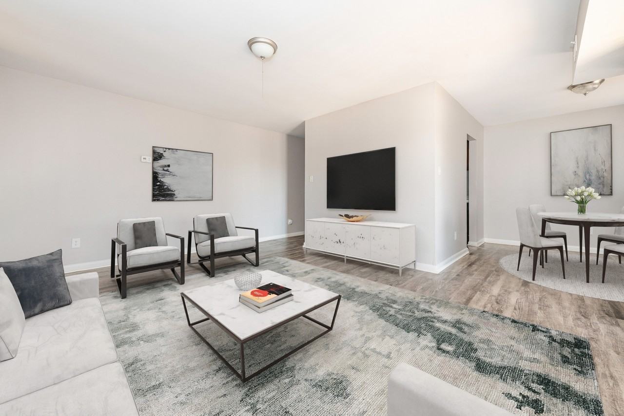 Signal Hill Apartments and Townhomes - Photo 4 of 46