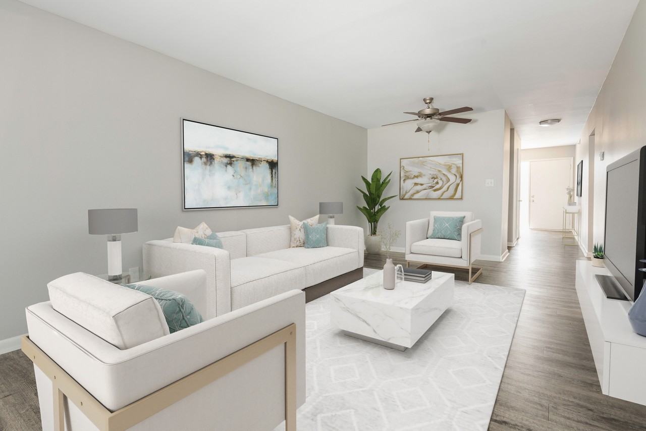 Signal Hill Apartments and Townhomes - Photo 3 of 46