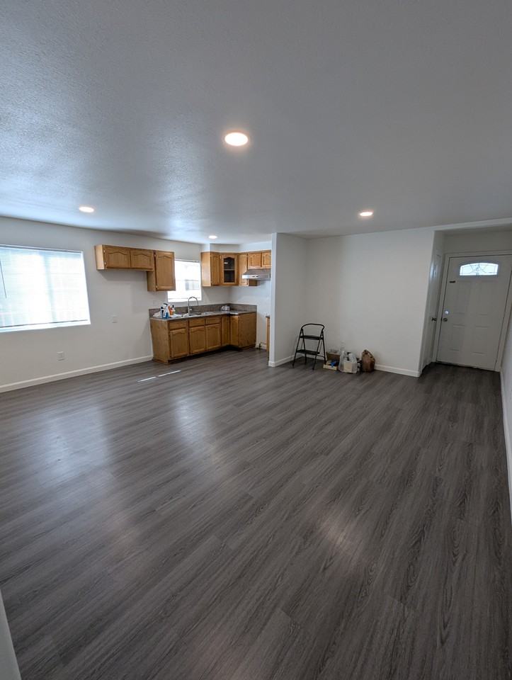 5370 Poplar Blvd #5370 - Photo 2 of 15