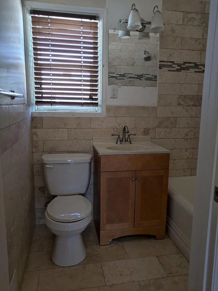 1321 East Mabel Street - Photo 7 of 34