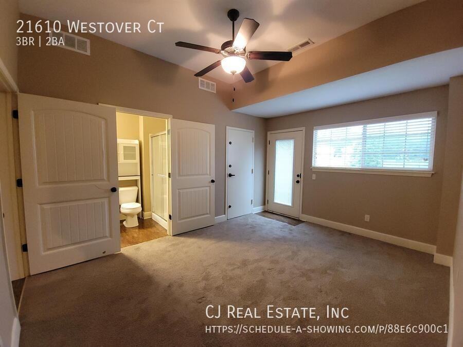 21610 Westover Ct - Photo 2 of 11