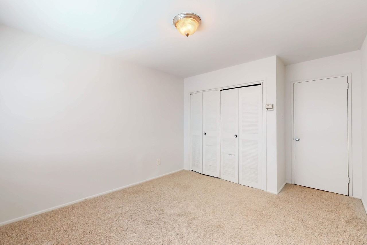 Marlow Towers - Photo 7 of 18