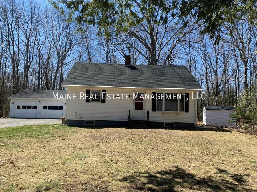 1844 Essex St - Photo 2 of 28