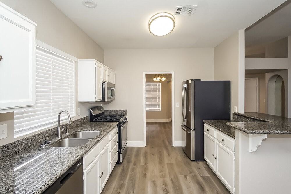 456 Wright Way - Photo 6 of 16