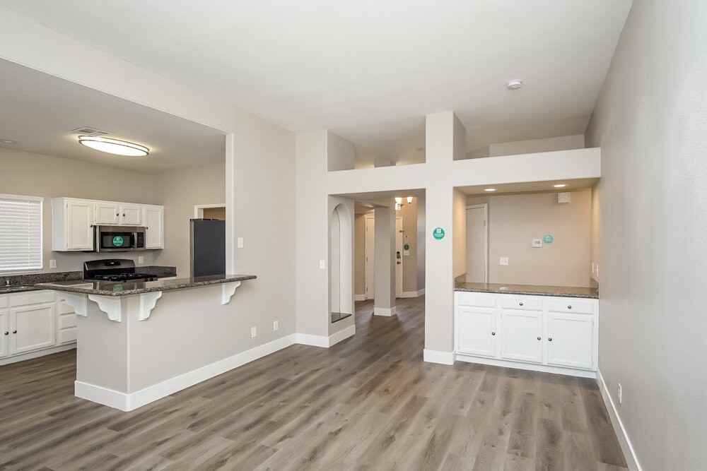 456 Wright Way - Photo 7 of 16