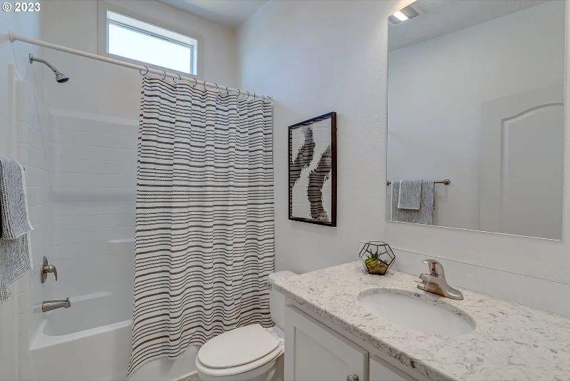 8141 Se 74th Ave #B - Photo 5 of 12