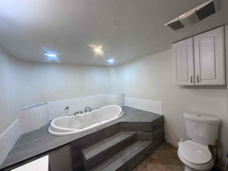 3100 Se 122nd Ave #MAIN - Photo 4 of 16