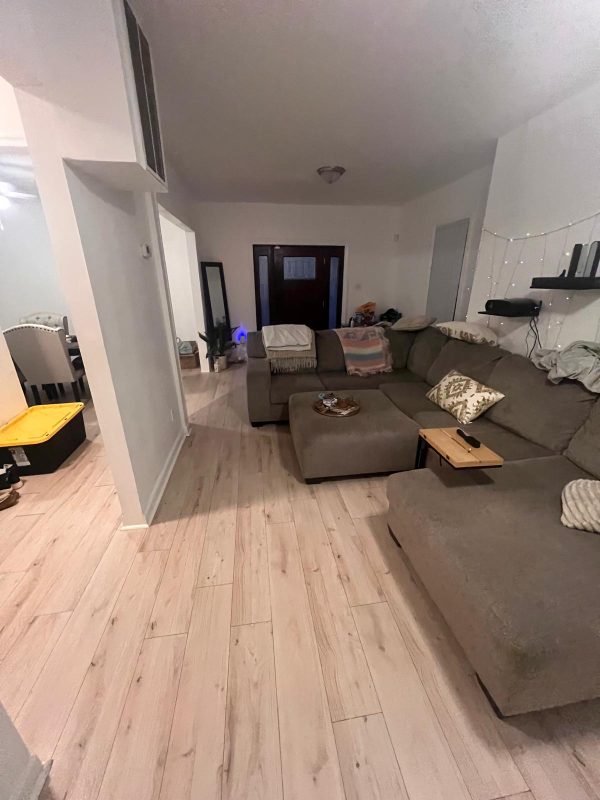 505 Washington St - Photo 2 of 11