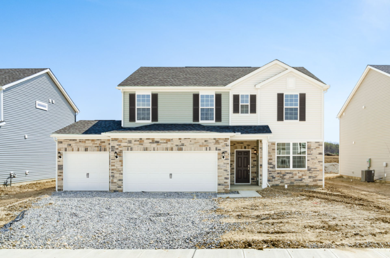 1356 Red Tail Pl - Photo 3 of 40