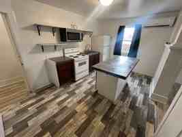 featured image of 735 10th St