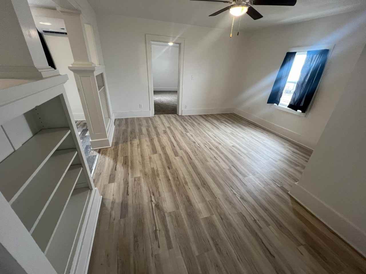 735 10th Street - Photo 5 of 26