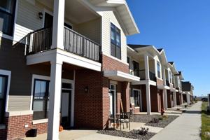 featured image of 922 Spencer Ct