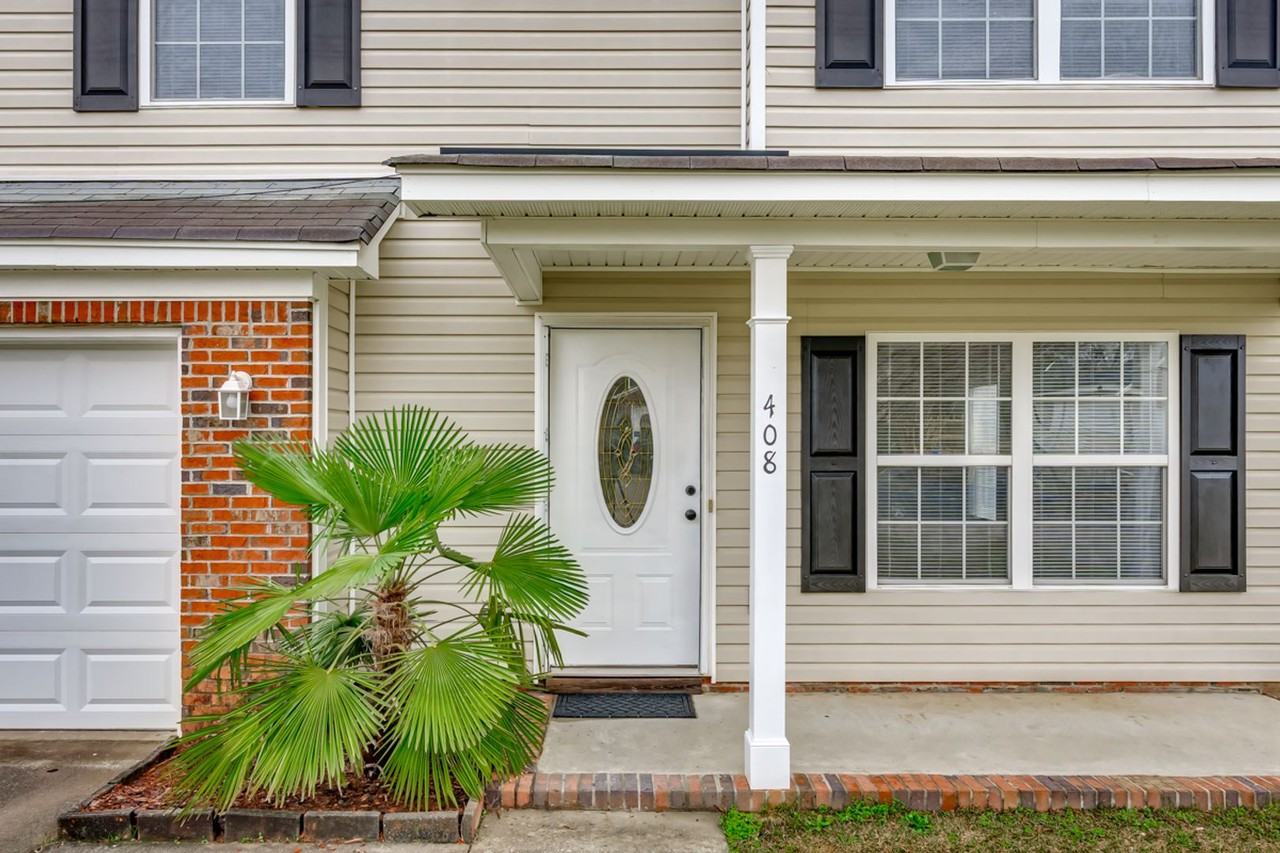 408 Hunters Crossing Dr - Photo 2 of 30