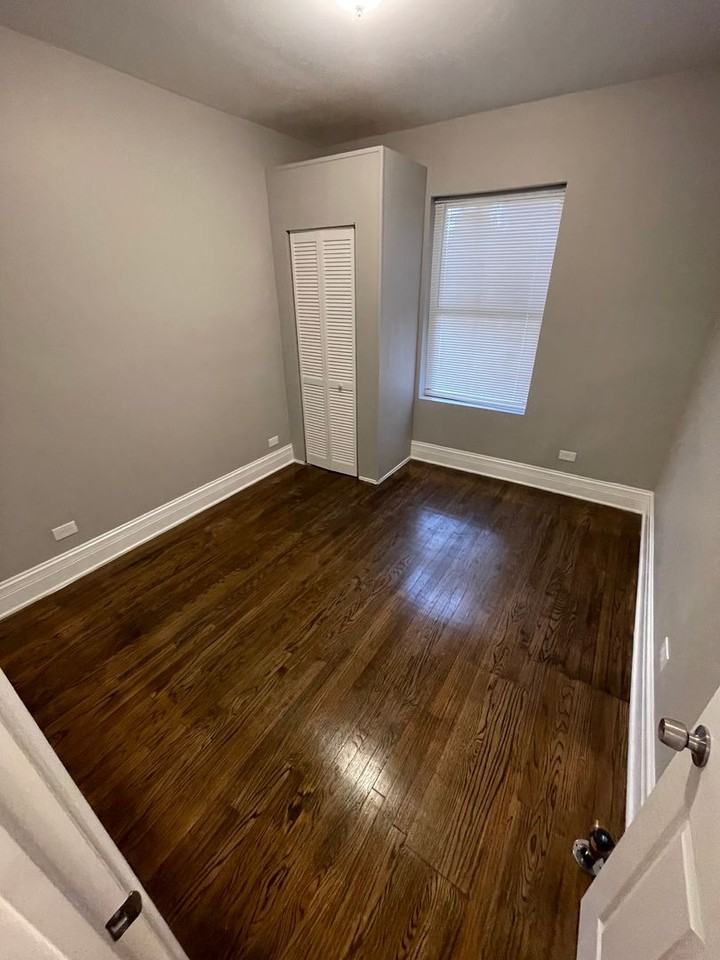 11019 S Vernon Ave - Photo 7 of 8