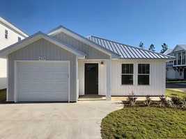 featured image of 420 Raven Ln