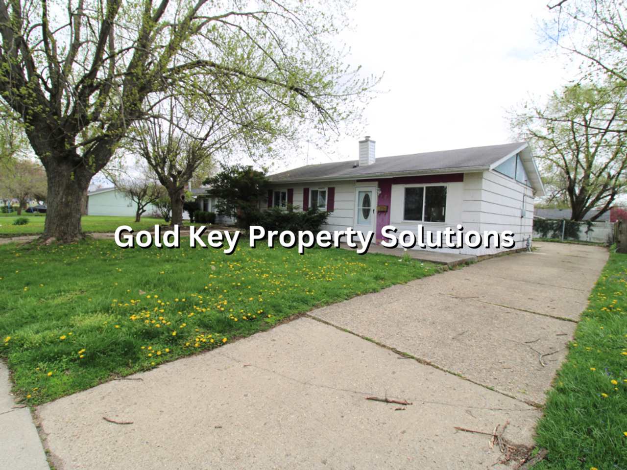 2826 Apache Dr - Photo 3 of 21