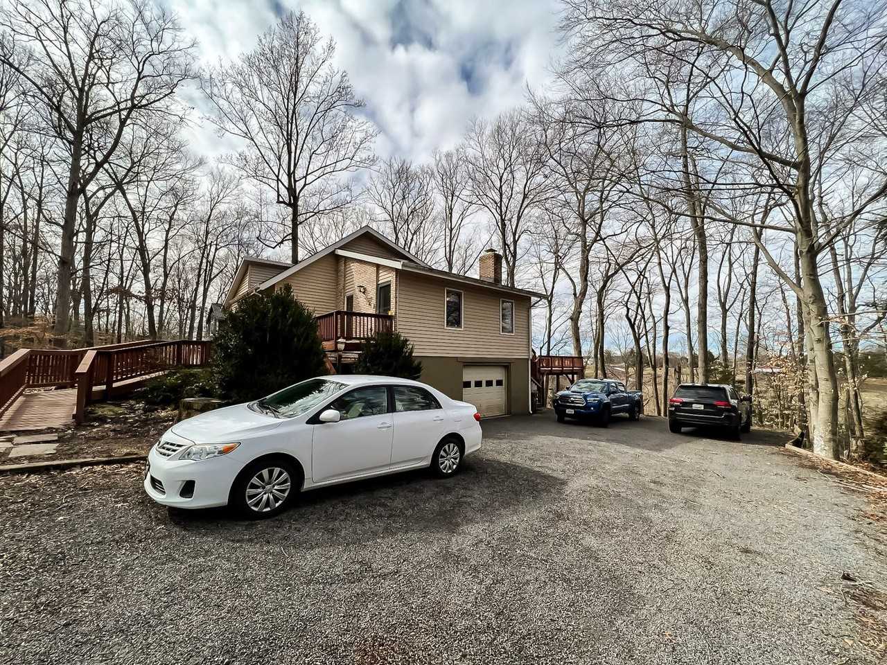 12012 Parkriver Dr - Photo 3 of 37