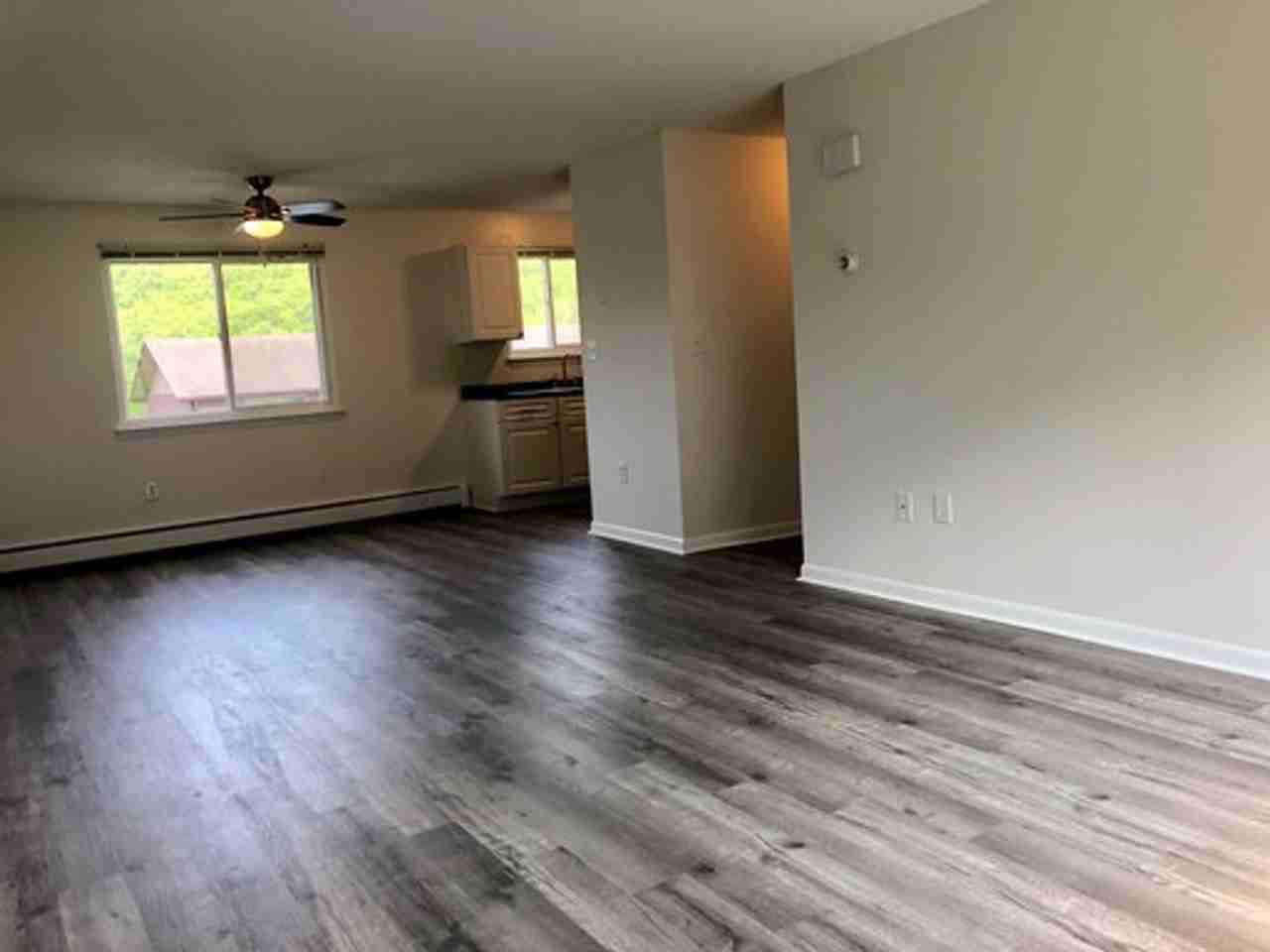 19 Mountain View Ter - Photo 2 of 5