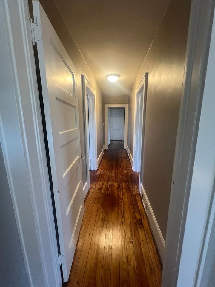 210 Mill St - Photo 2 of 21