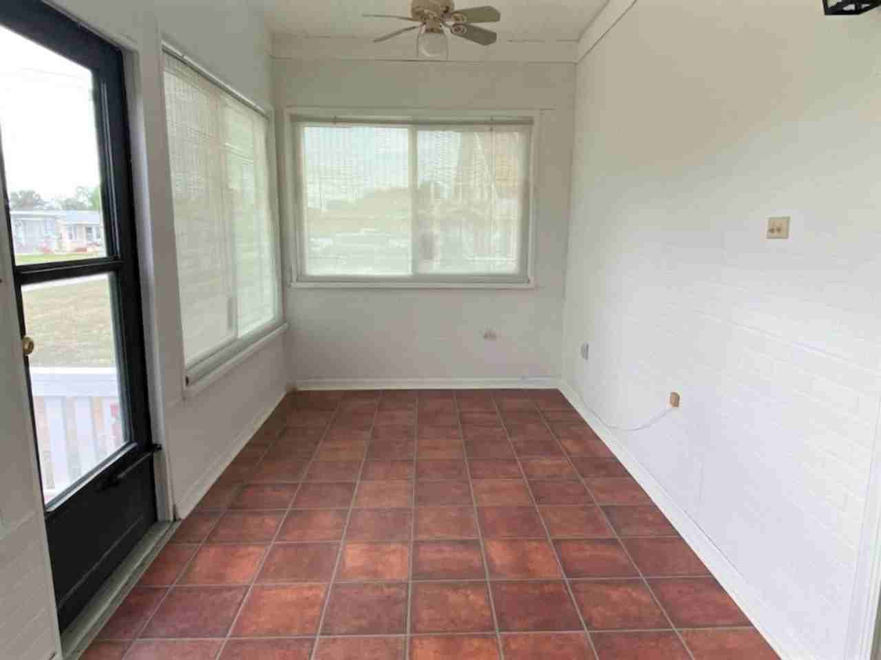 473 Golf Blvd - Photo 2 of 17