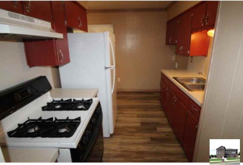 1207 9th Street - Photo 4 of 7