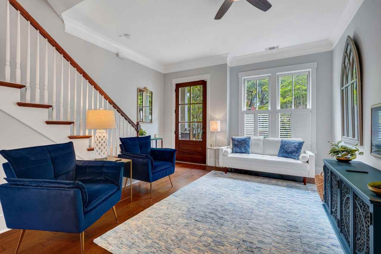 716 Tattnall St #NA - Photo 3 of 28