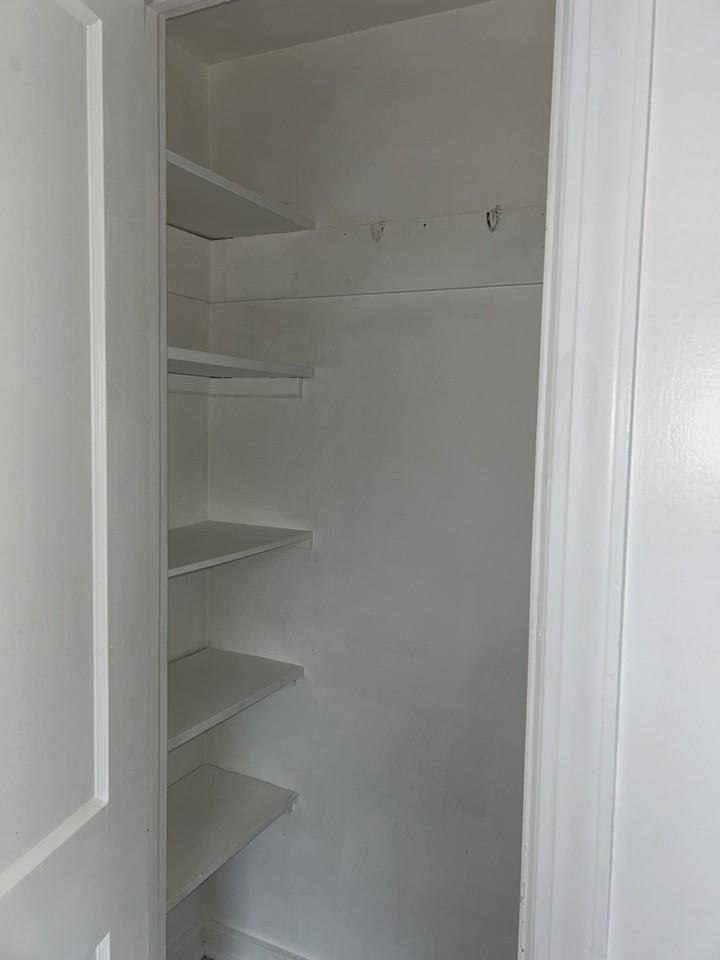 1466 River Rd #2 - Photo 2 of 17