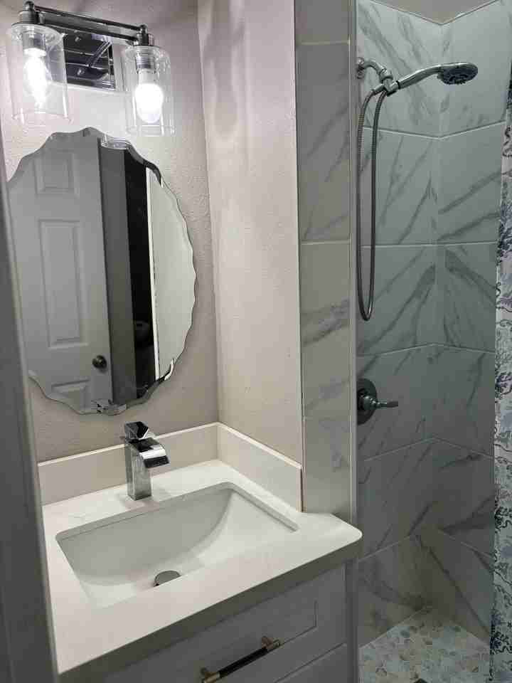 2528 Martin Luther King Jr Blvd #NA - Photo 3 of 4