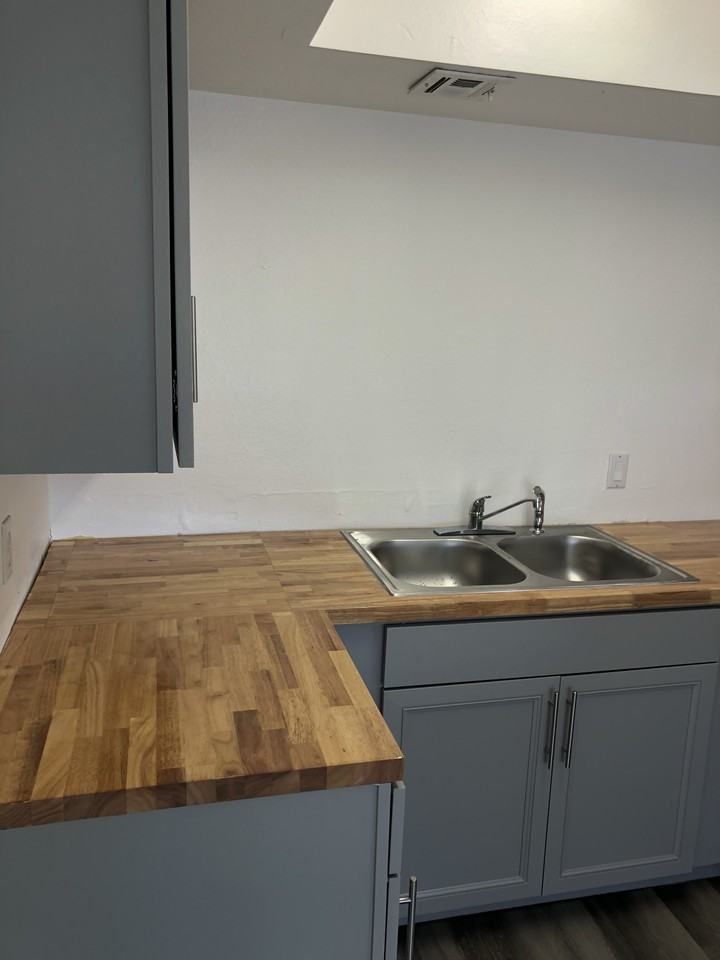 4437 Newsom Cir #D - Photo 5 of 18