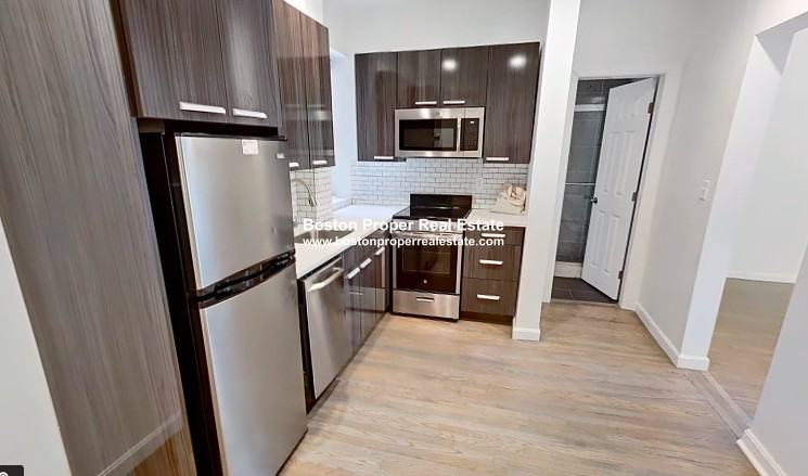11 Peterborough St #1K