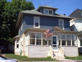 809 W Franklin St #NA - Photo 1 of 1