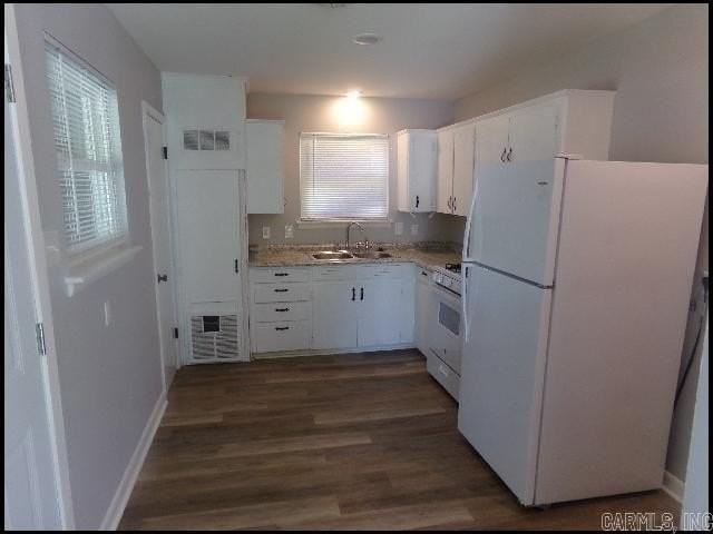 7524 Knollwood Rd - Photo 4 of 12